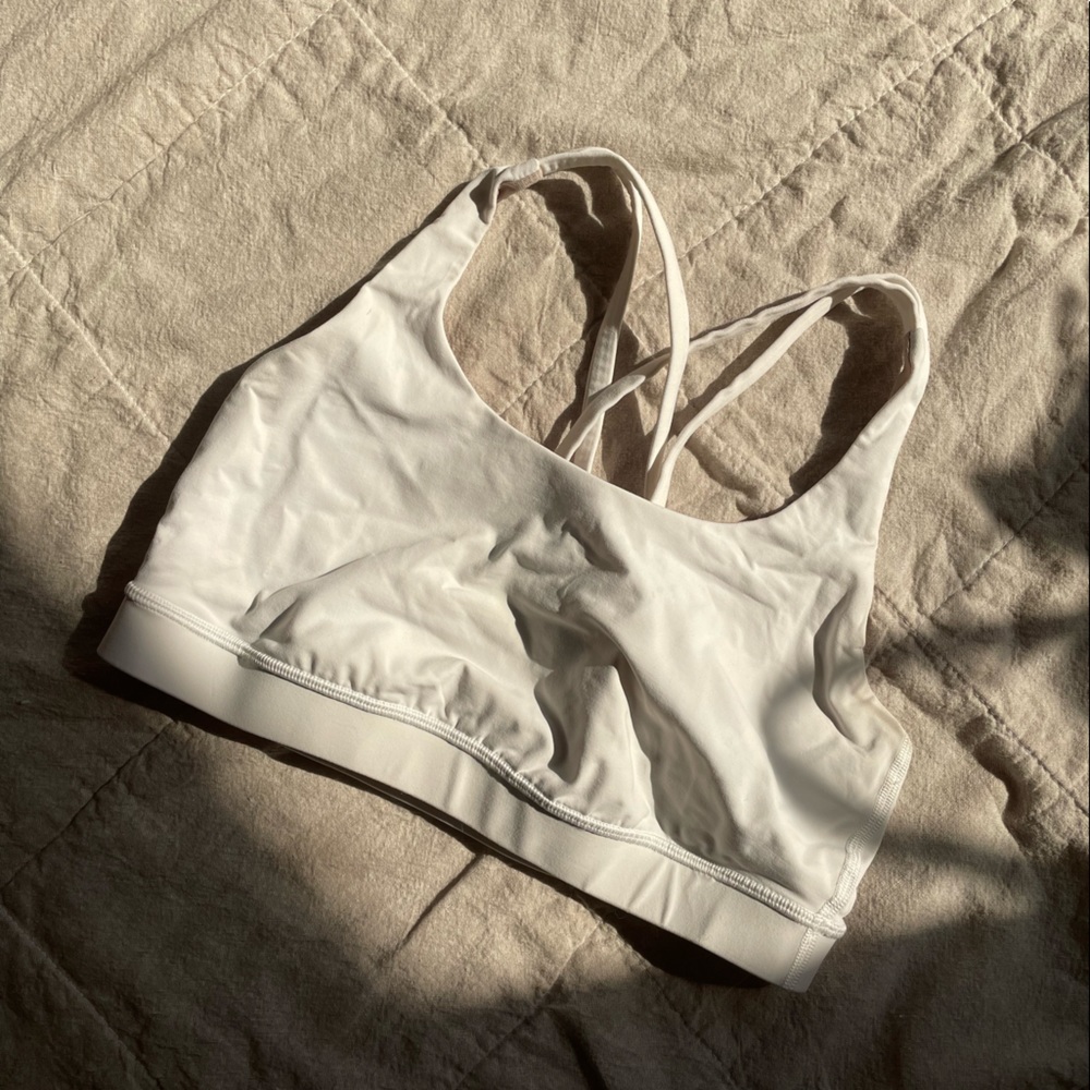 Lululemon Free to Be Bra - Wild *Light
Support, A/B Cup - Picture 1 of 3